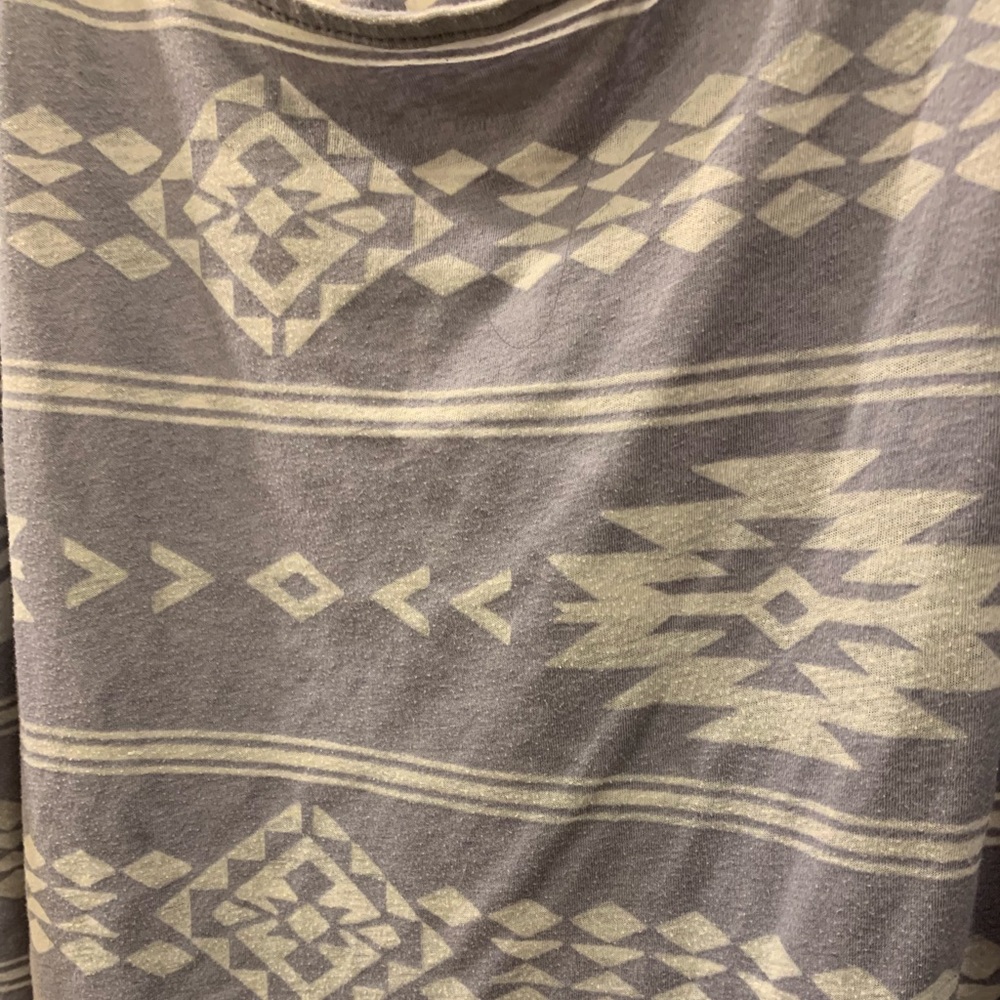Geometric Top - Picture 2 of 4